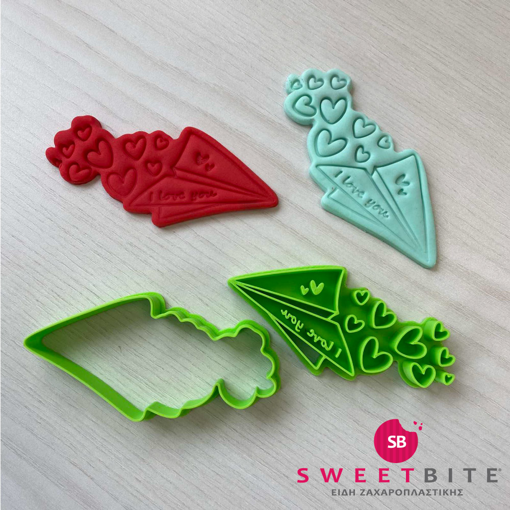 Κουπάτ βέλος με καρδιές I love you 10x4,2cm